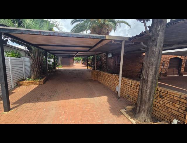3 BEDROOM HOUSE FOR SALE IN BRACKENDOWNS